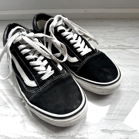 Vans Black and White Classic Sneakers - Picture 3 of 9
